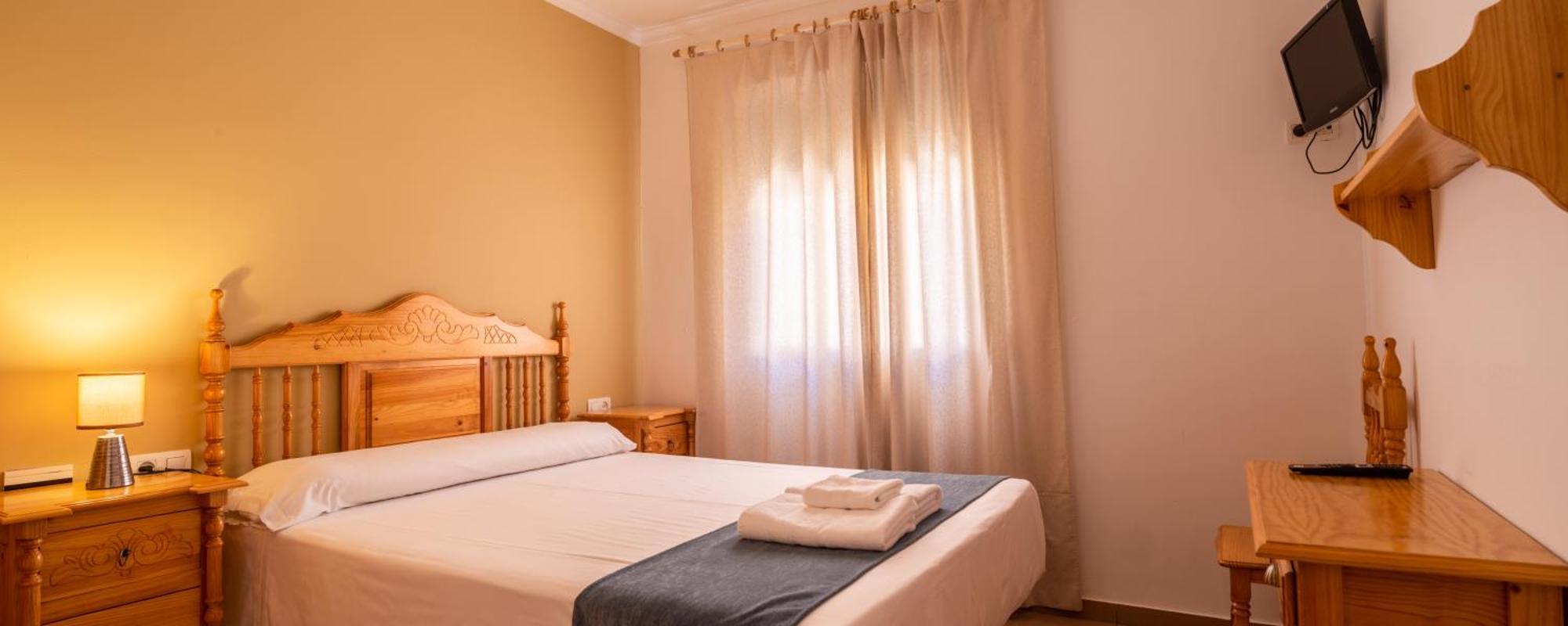 Hostal Valdepenas By Bossh Hotels Buitenkant foto